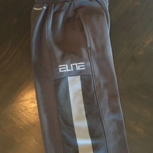 Boys Nike Elite pants